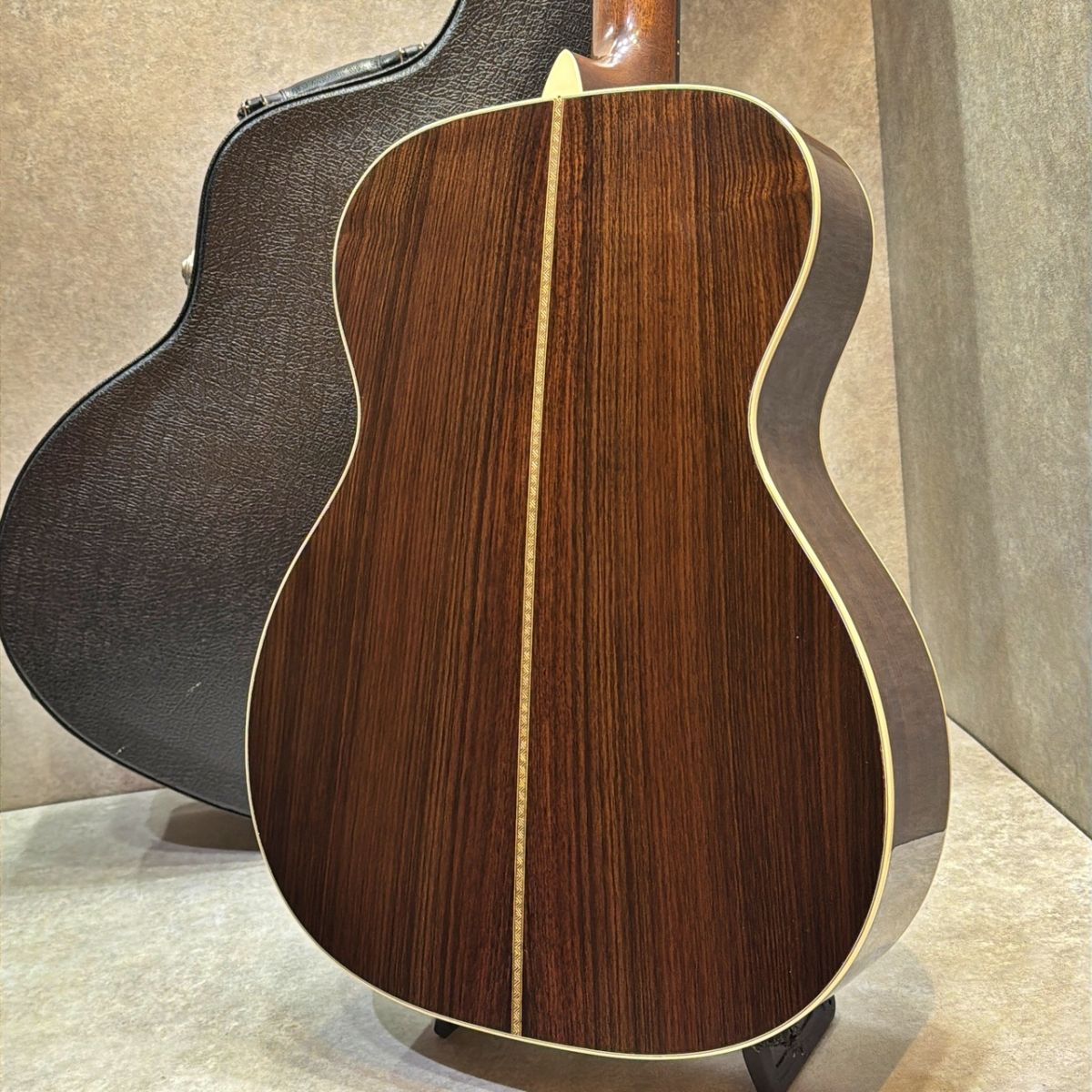 Martin OM-28 Standard Reimagined (Pre-owned) 2017 - L.R Baggs Anthem
