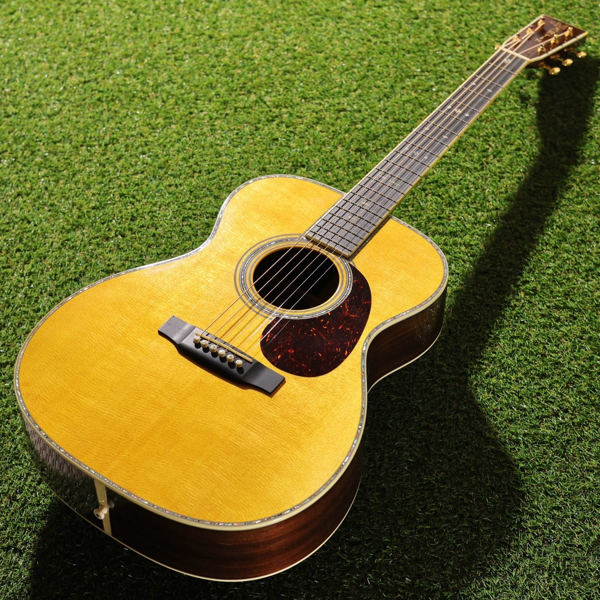 Martin 000-42 (Pre-owned) Reimagined Series 2016