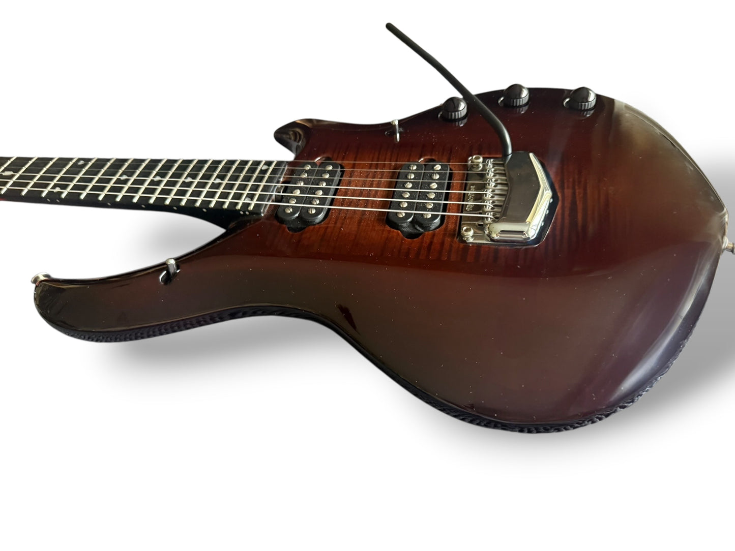 Music Man Majesty Dark Roast 2019