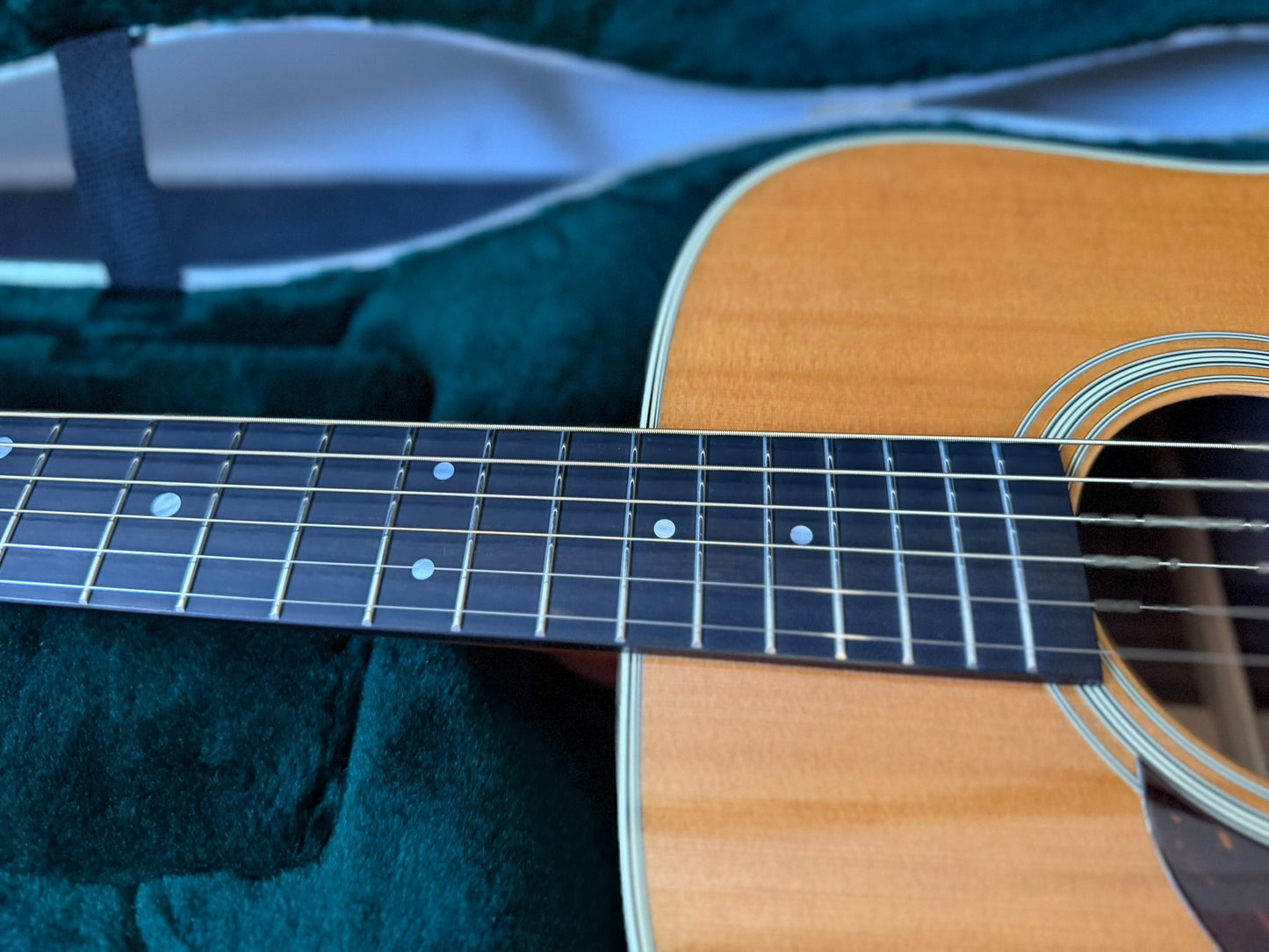 Martin D-28L Left Handed (Pre-owned) 2018