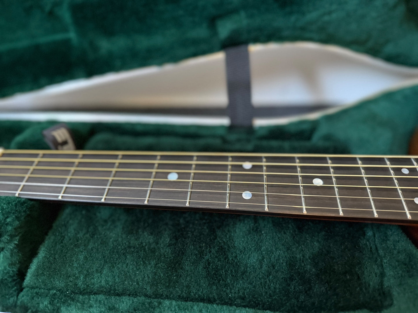 Martin D-28L Left Handed (Pre-owned) 2018