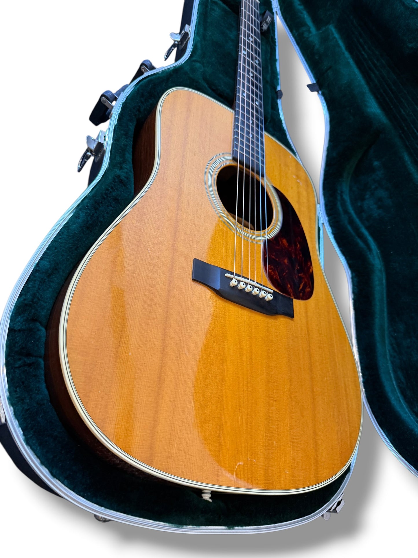 Martin D-28 (Pre-owned) 2004