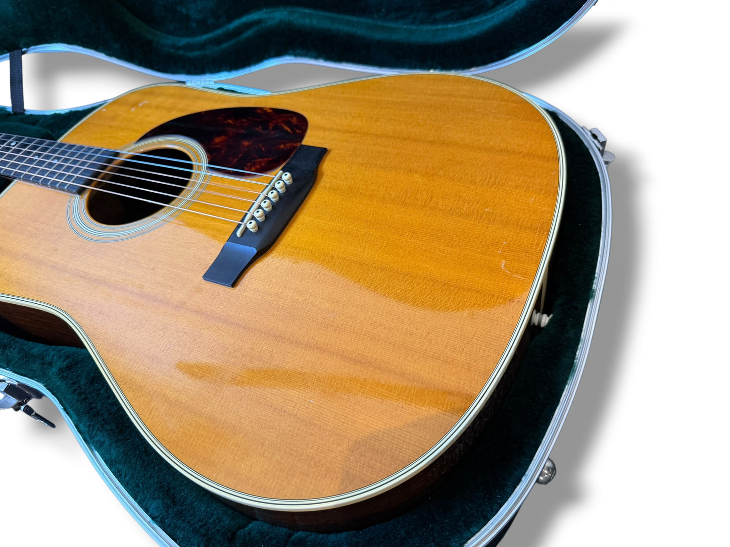 Martin D-28 (Pre-owned) 2004