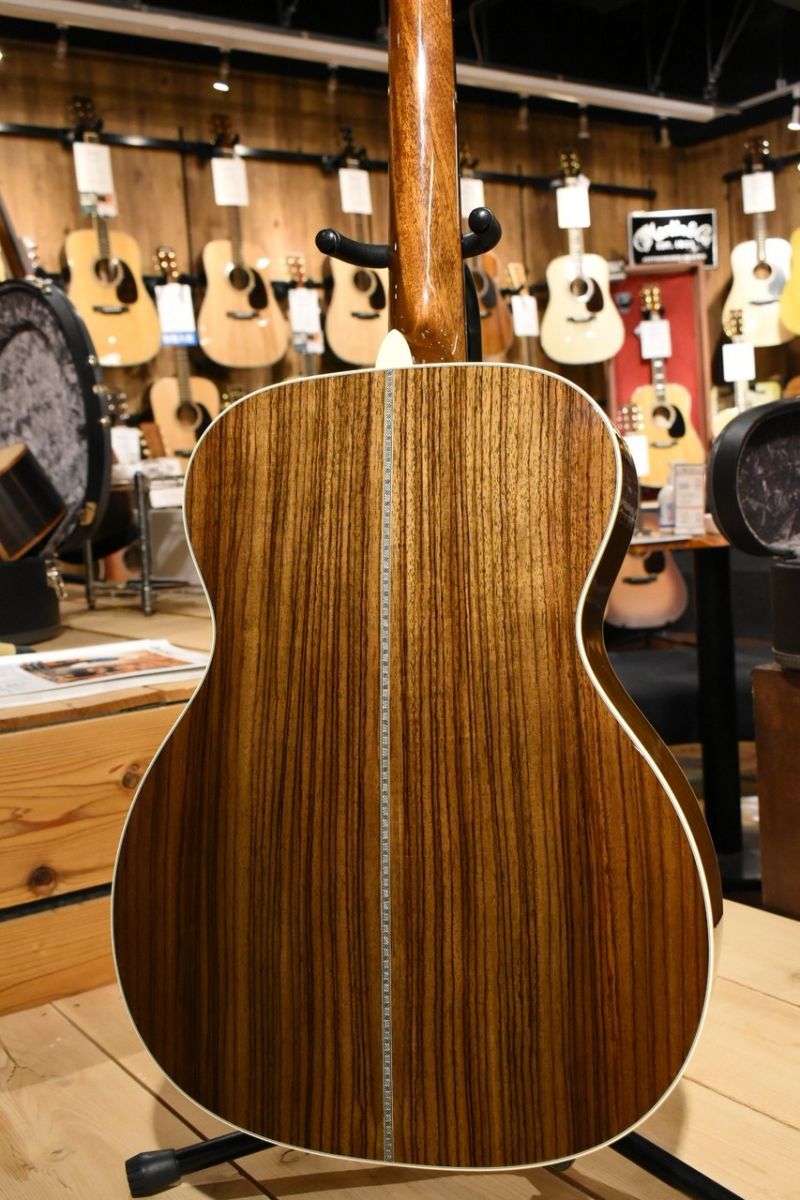Martin 000-28EC Eric Clapton (Pre-owned) 2024 like new
