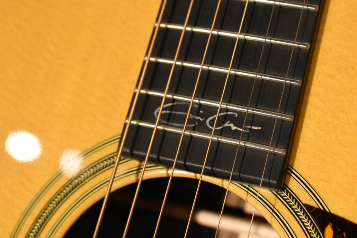 Martin 000-28EC Eric Clapton (Pre-owned) 2024 like new