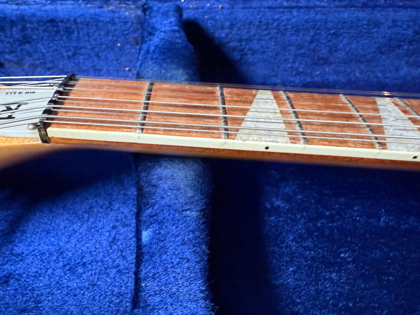 Rickenbacker 360/12  Mapleglo 1967