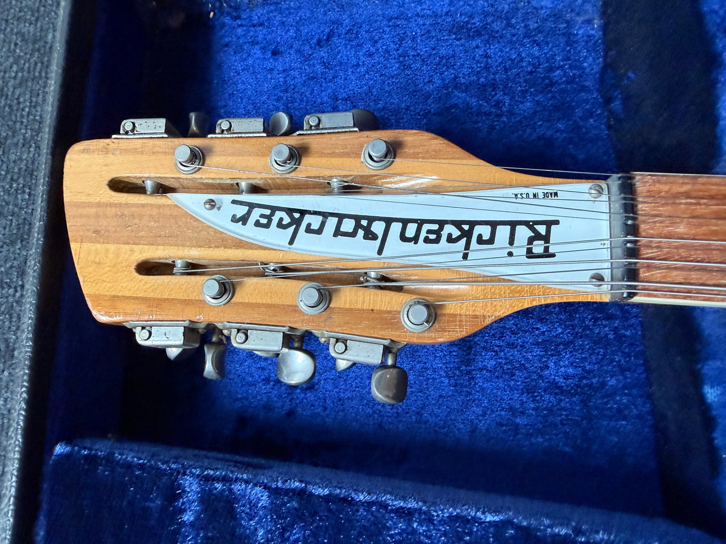 Rickenbacker 360/12  Mapleglo 1967