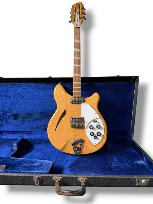 Rickenbacker 360/12  Mapleglo 1967