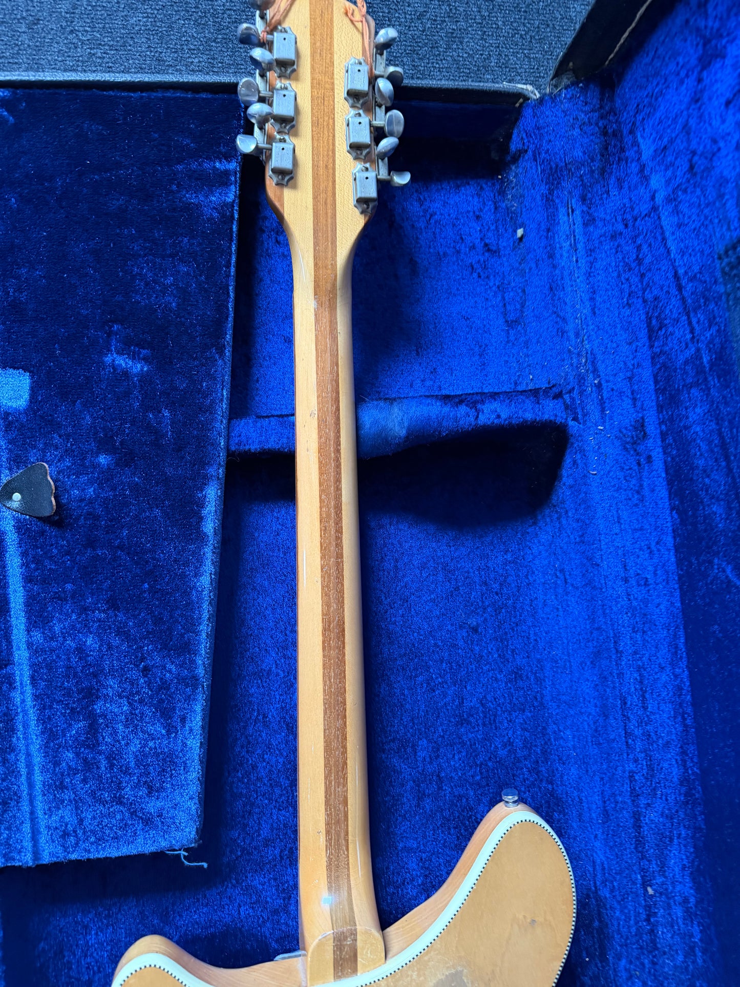 Rickenbacker 360/12  Mapleglo 1967