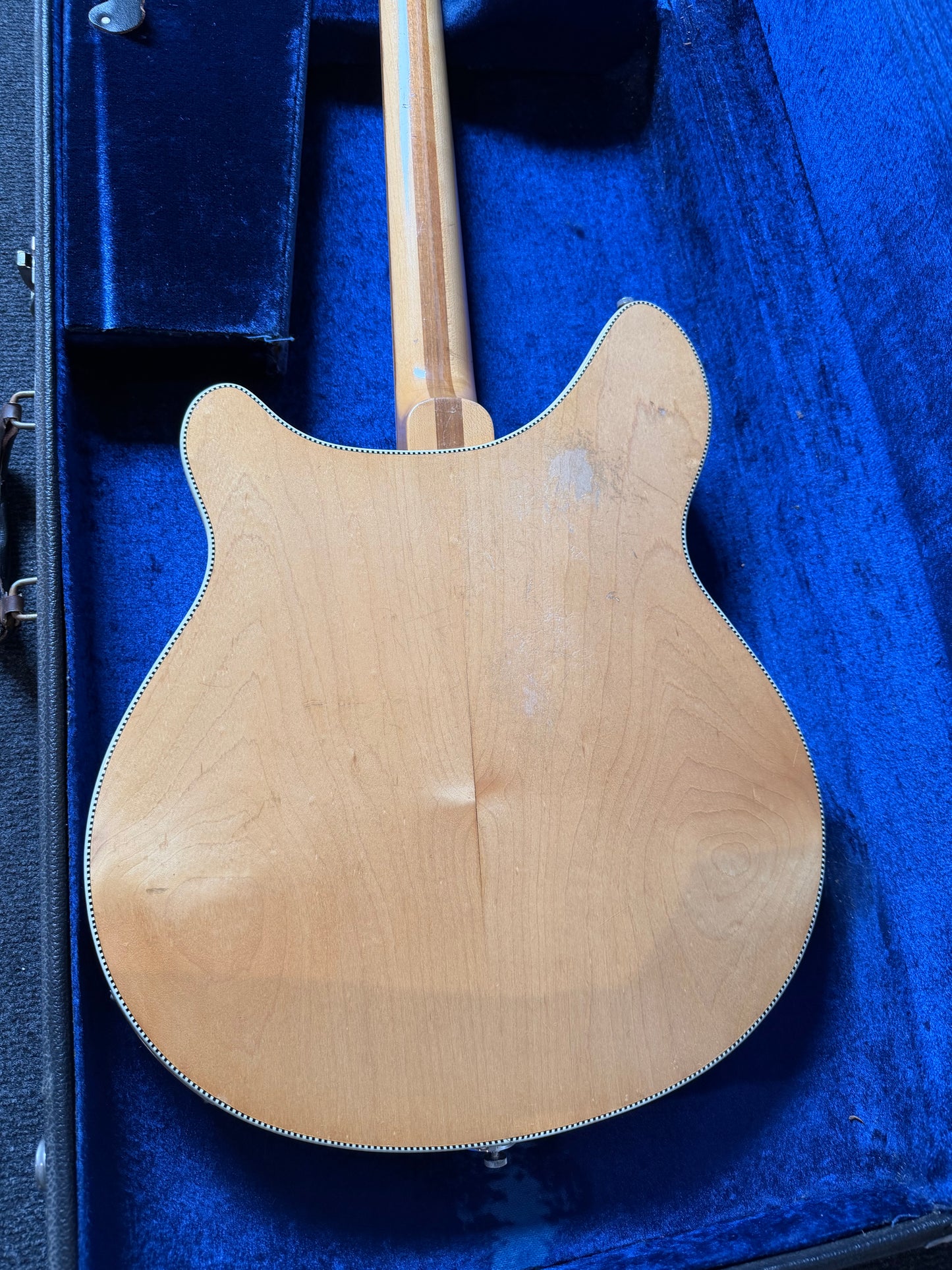 Rickenbacker 360/12  Mapleglo 1967
