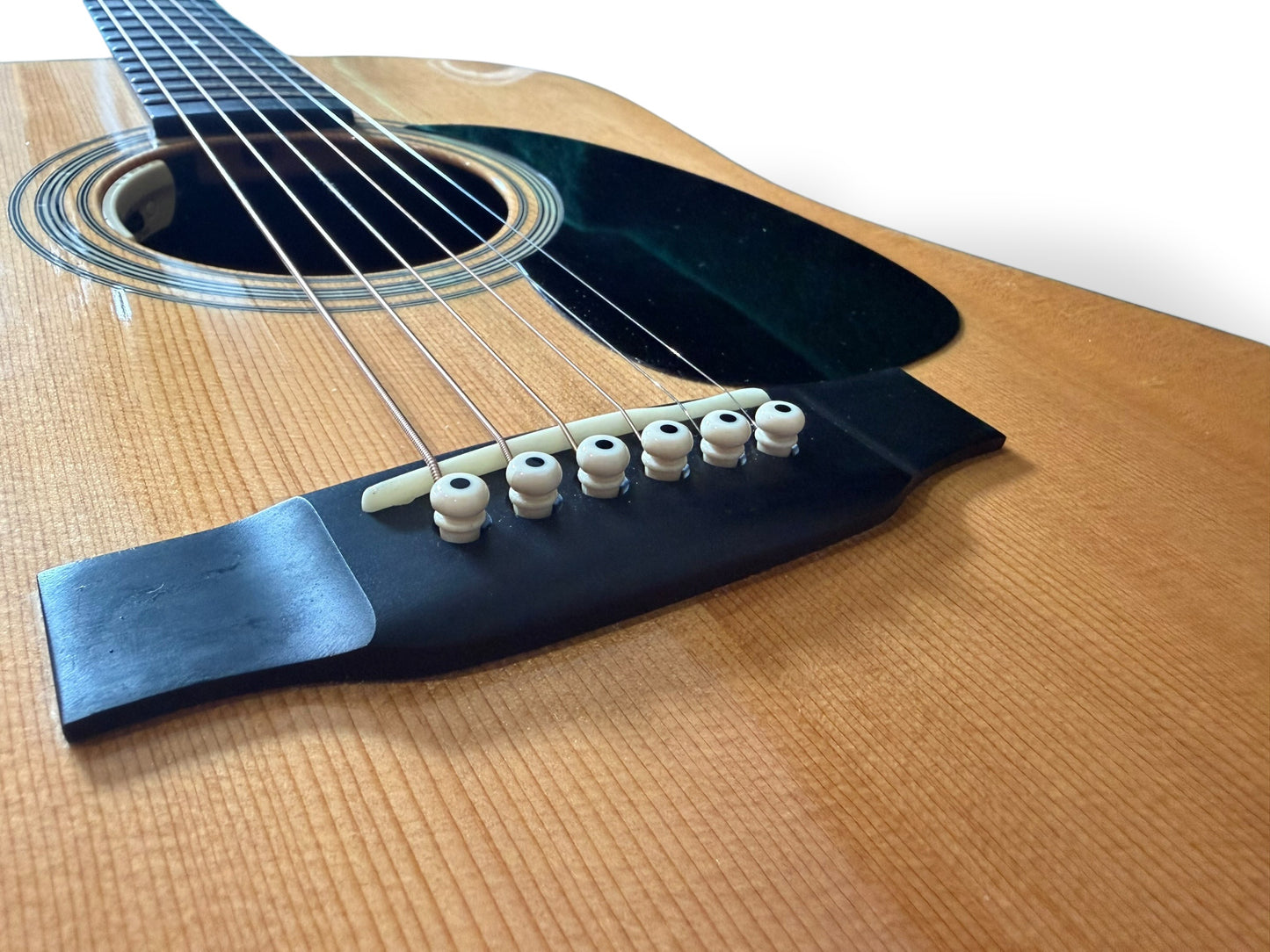 Martin D-28 standard 2000 with L.R Baggs Anthem