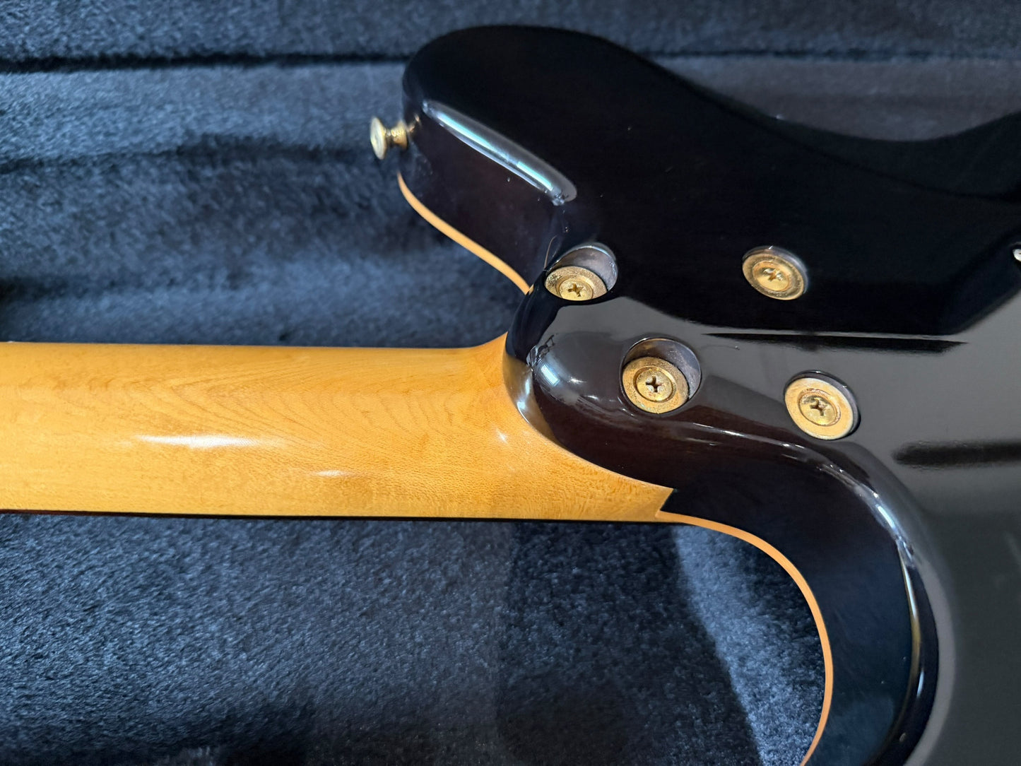 Sugi DH496C 5AQM/AT/BSBK 2010 – Aqua Timber Custom Guitar