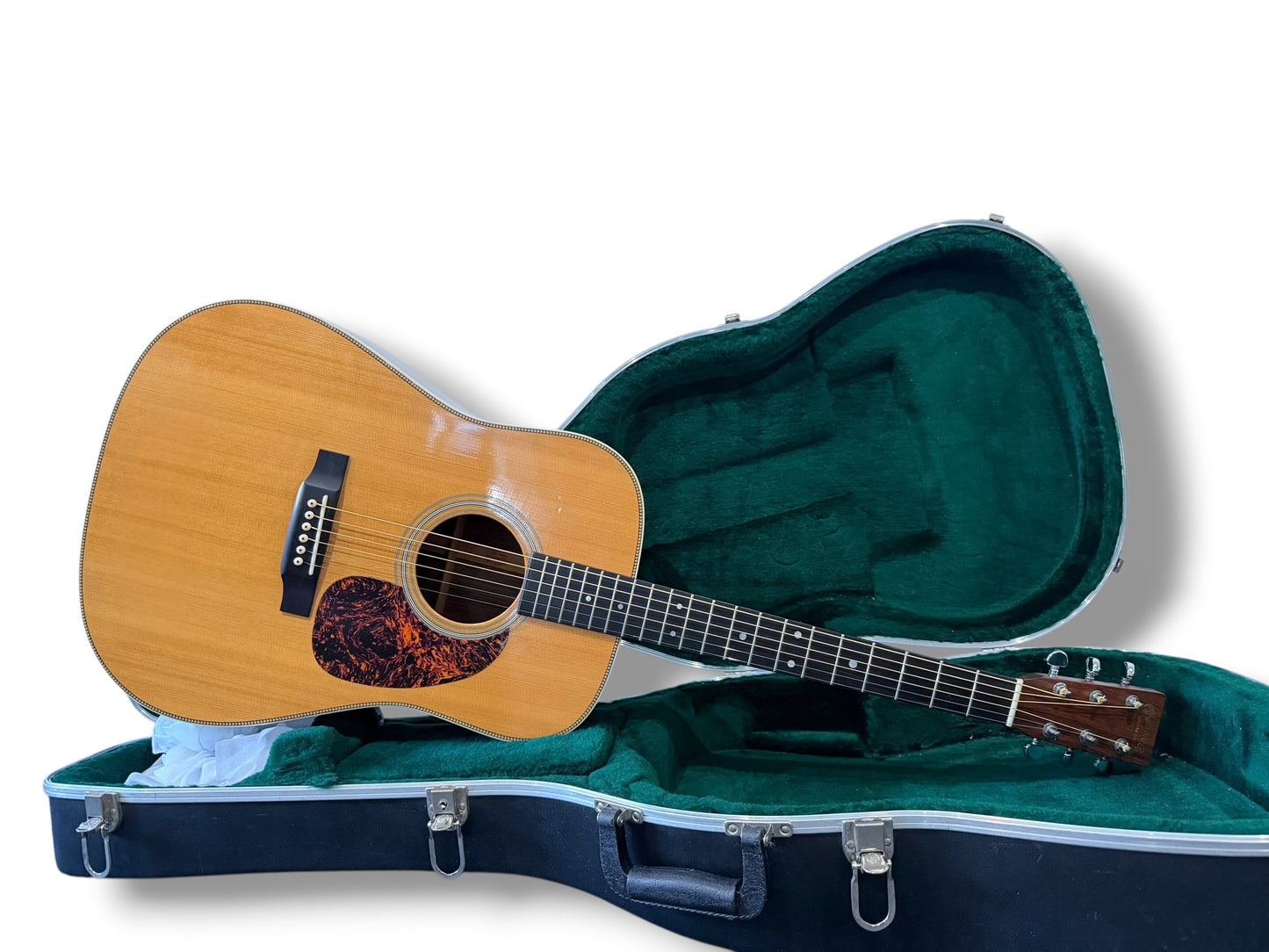 Martin HD-28 standard (Pre-owned) 2009
