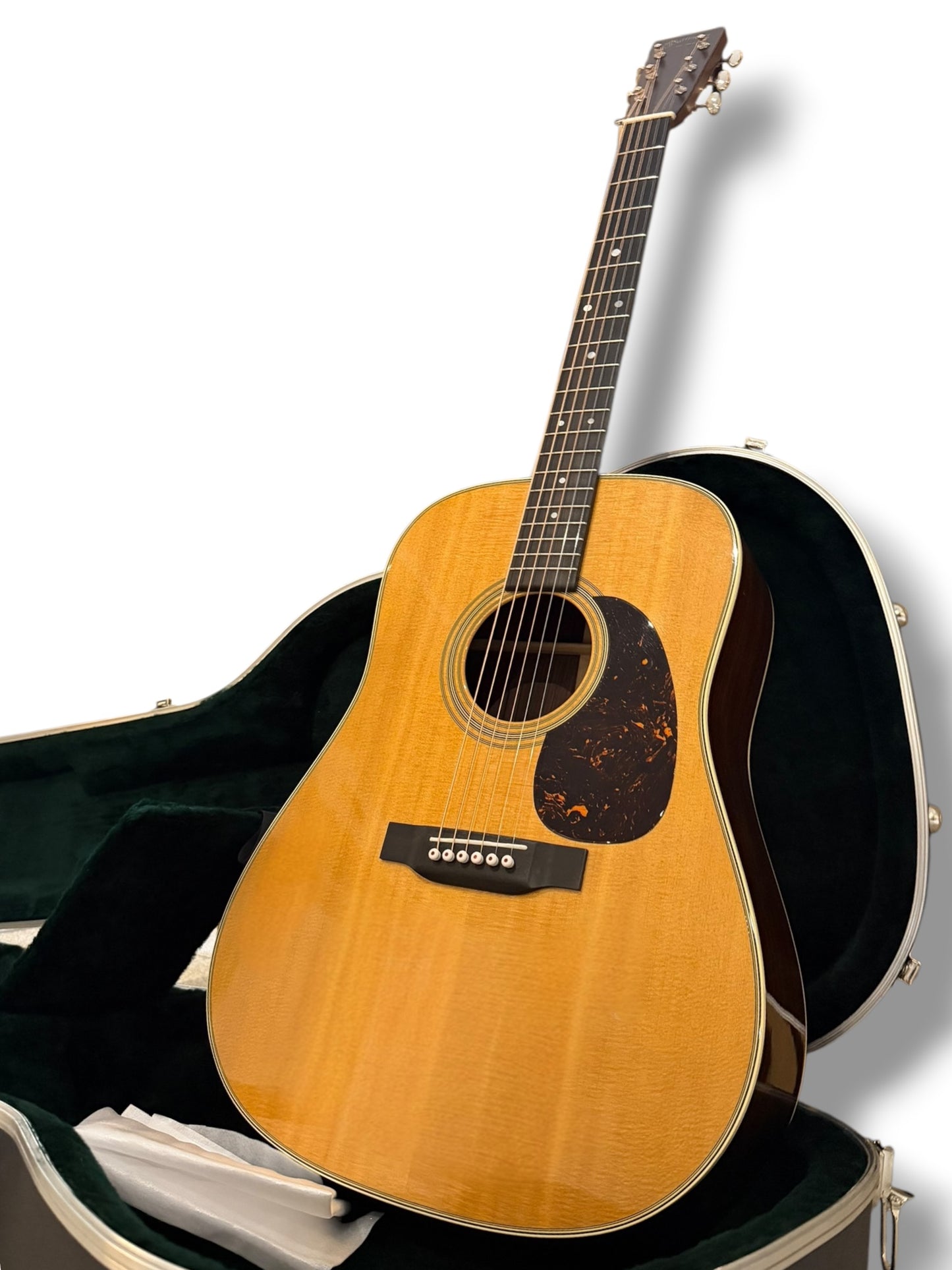 Martin D-28 Standard Reimagined (Pre-owned) 2023
