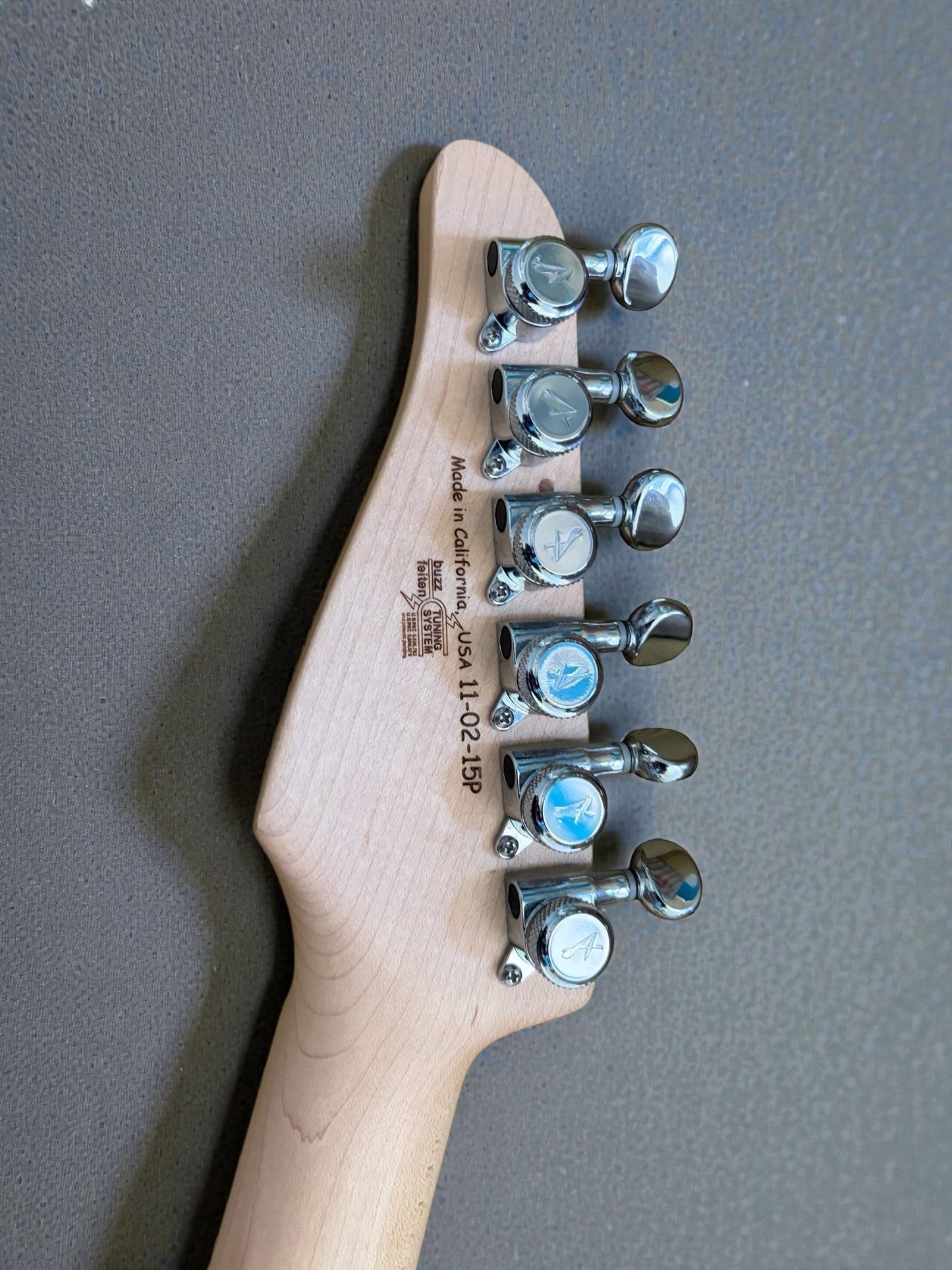 Tom Anderson Drop Top (2015) – Arctic Blue Burst