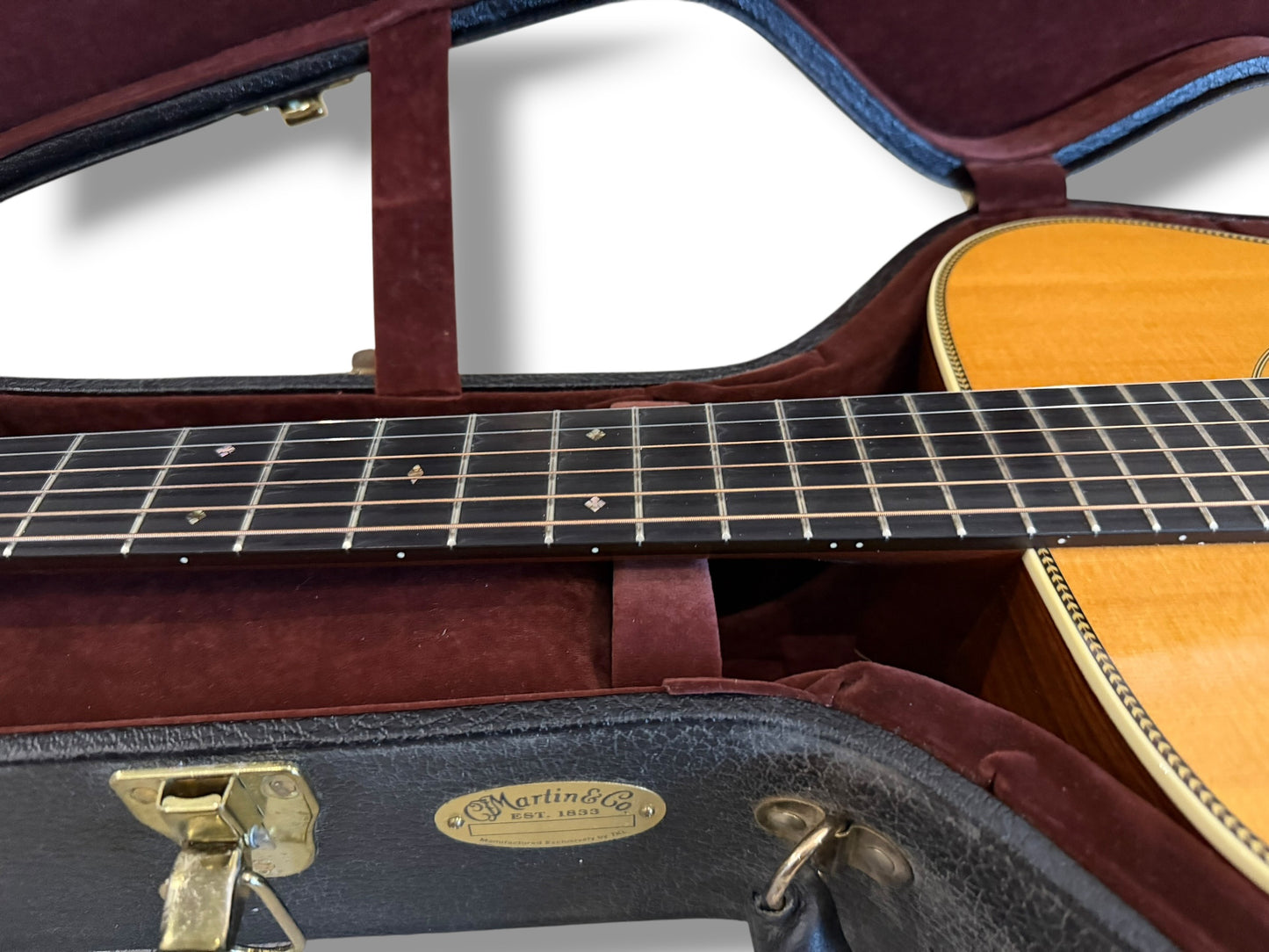 Martin OM-28V Vintage Series 2012