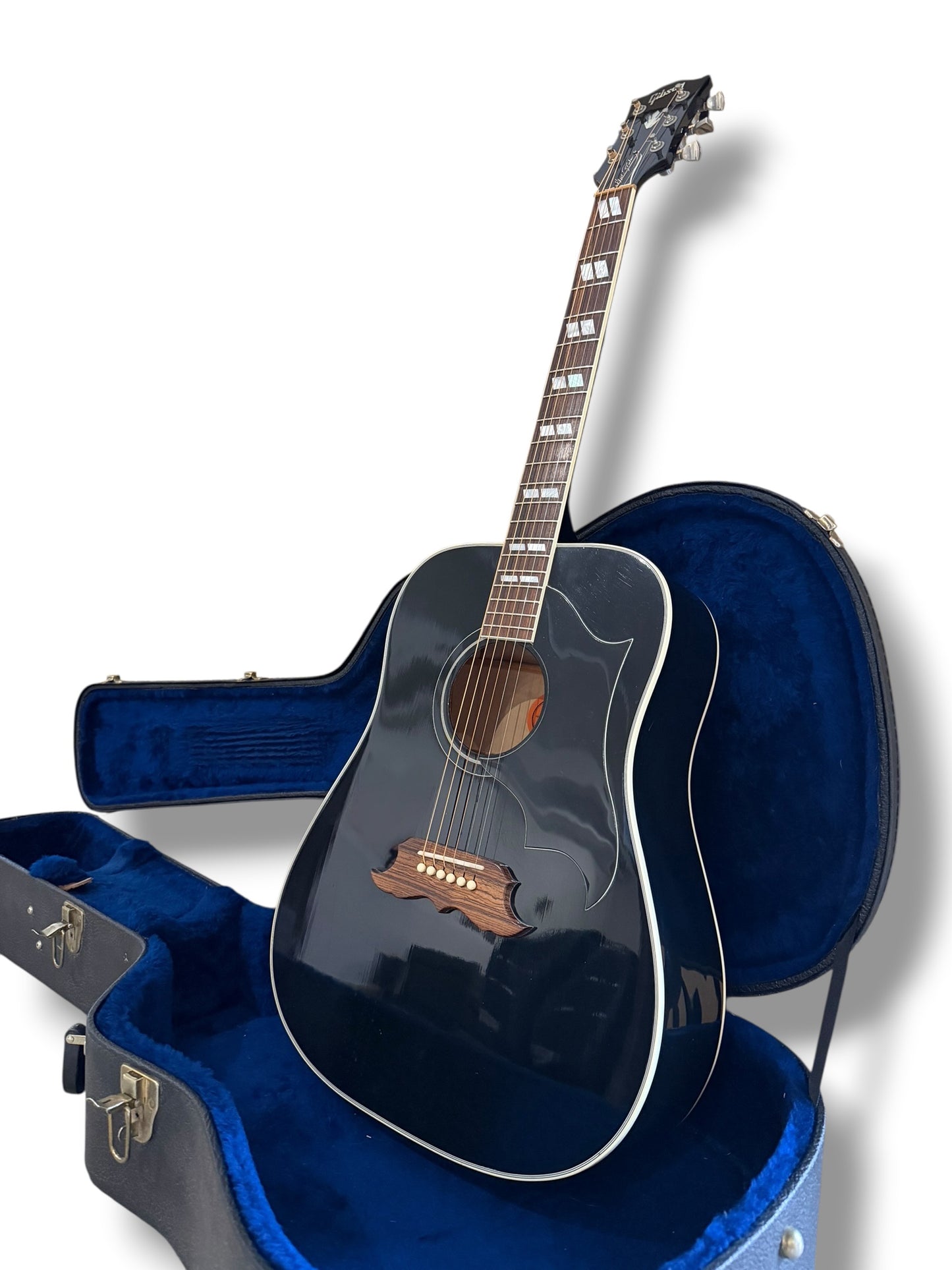 Gibson Elvis Presley Dove (2002) – Limited Edition
