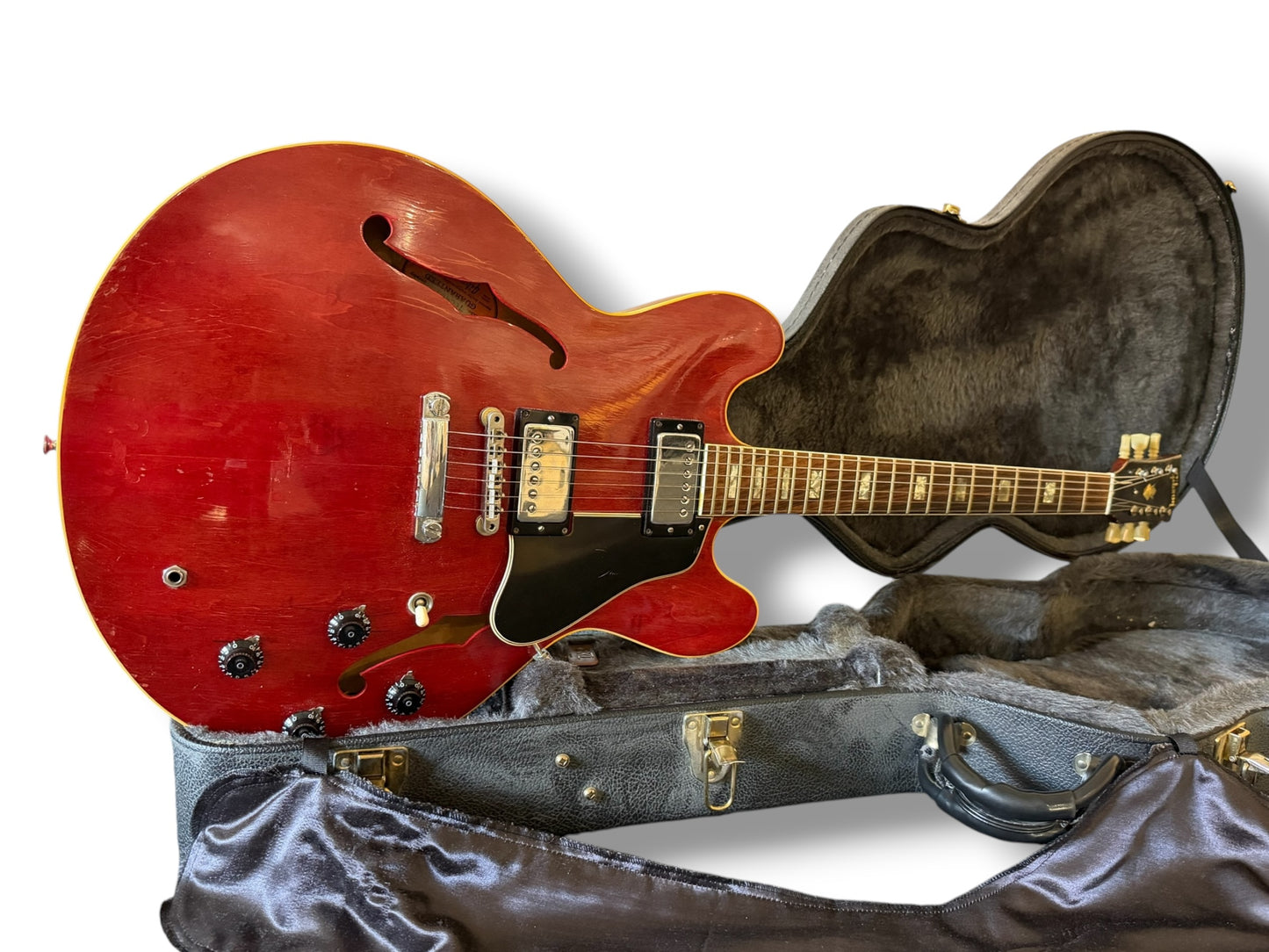 Gibson ES-335 (1962) –  Vintage Cherry