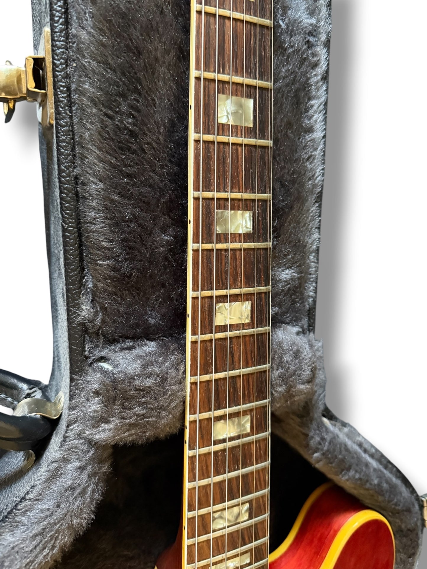 Gibson ES-335 (1962) –  Vintage Cherry