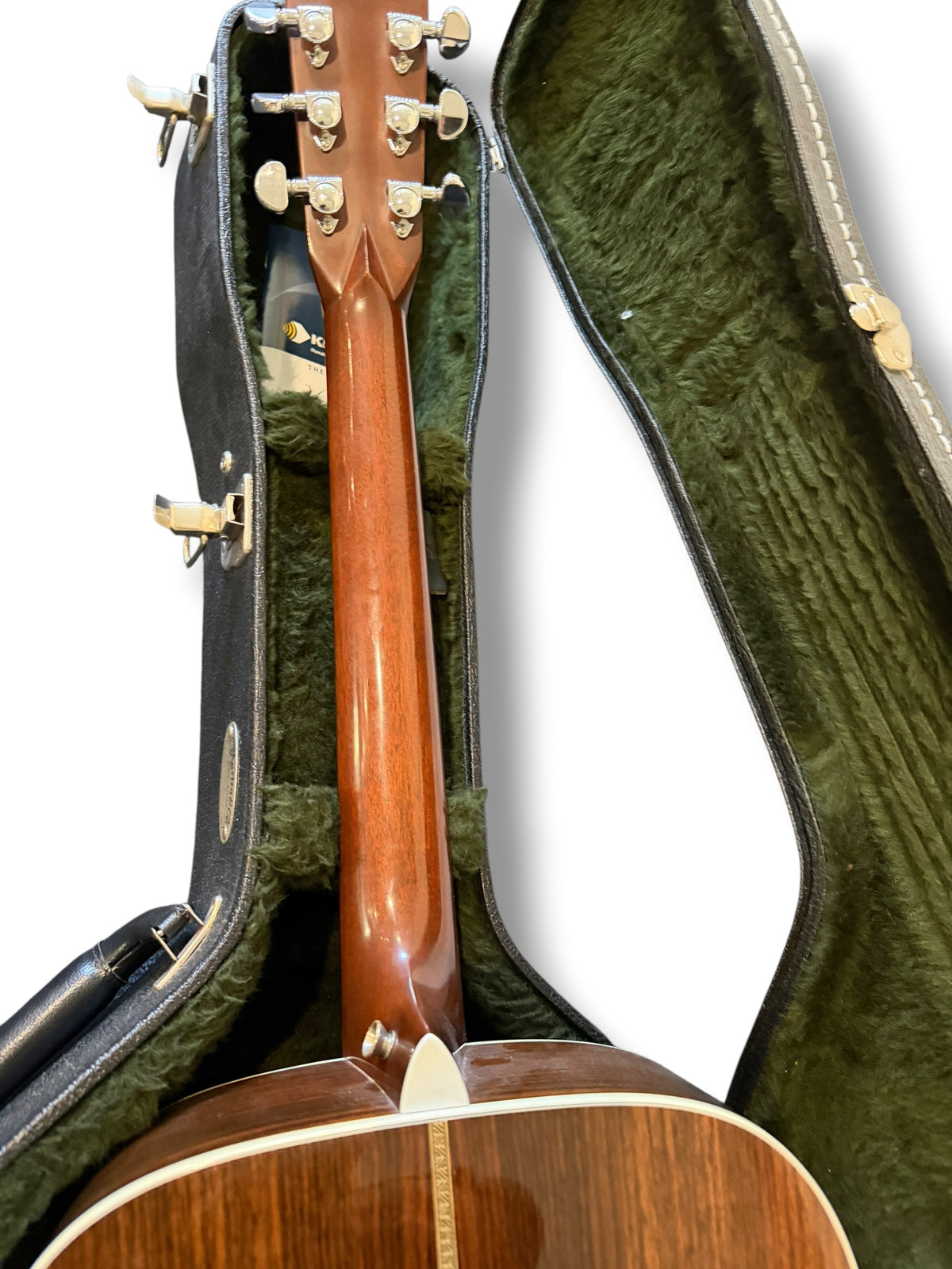 Martin HD-28 Standard (Pre-owned) 2008 - K&K pickup