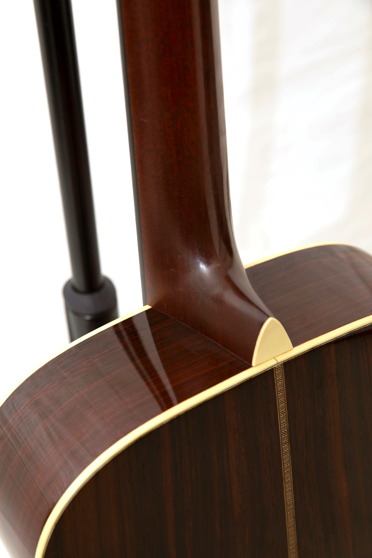 Martin OM-28V (Pre-Owned) 2006 Vintage