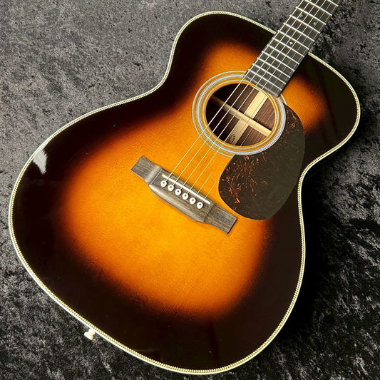 Martin 000-28 Sunburst (Pre-owned) 2023 Like New