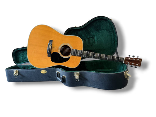 Martin D-28 Standard (Pre-owned) 2002