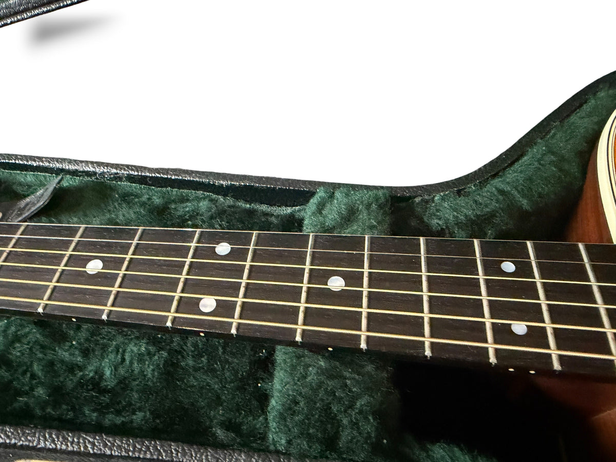Martin D-28 Standard (Pre-owned) 2002