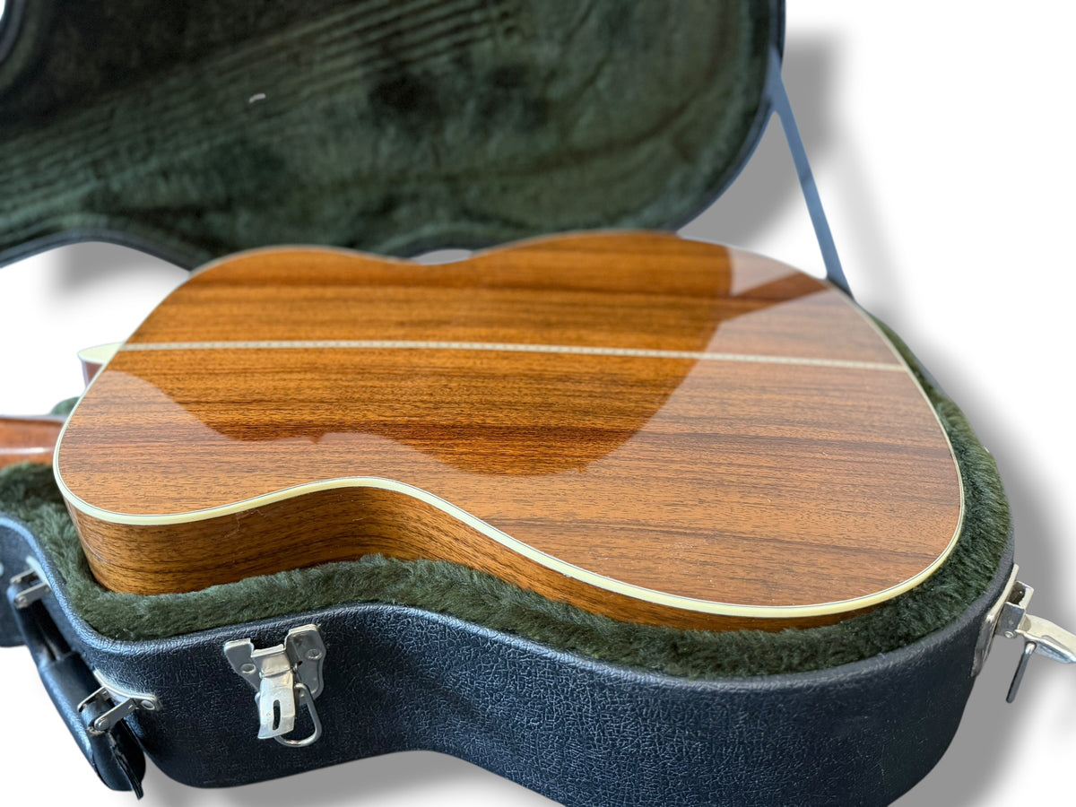 Martin OM-28 Retro (Pre-owned) 2026 - Aura pickup
