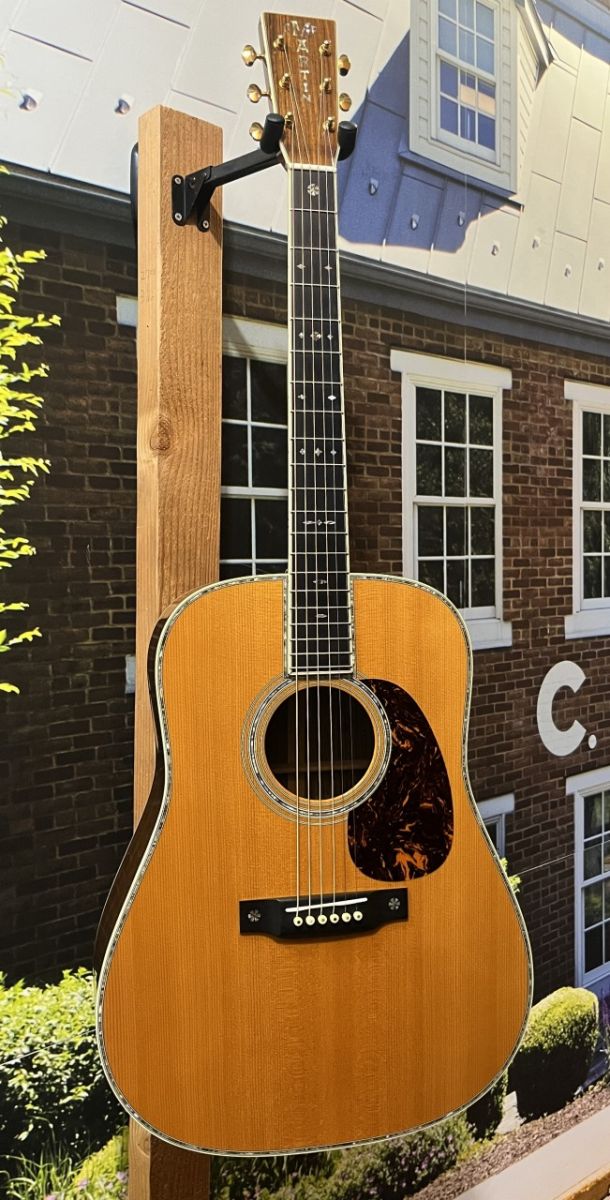 Martin D-42 (Pre-owned) 2012