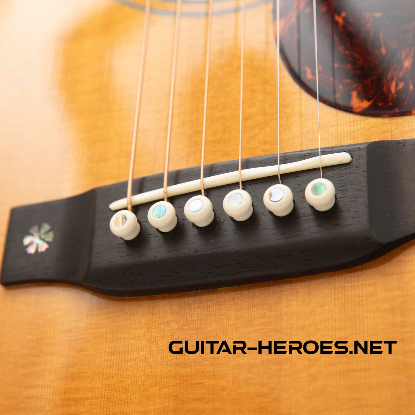 Martin OM-42 (Pre-owned) 2013