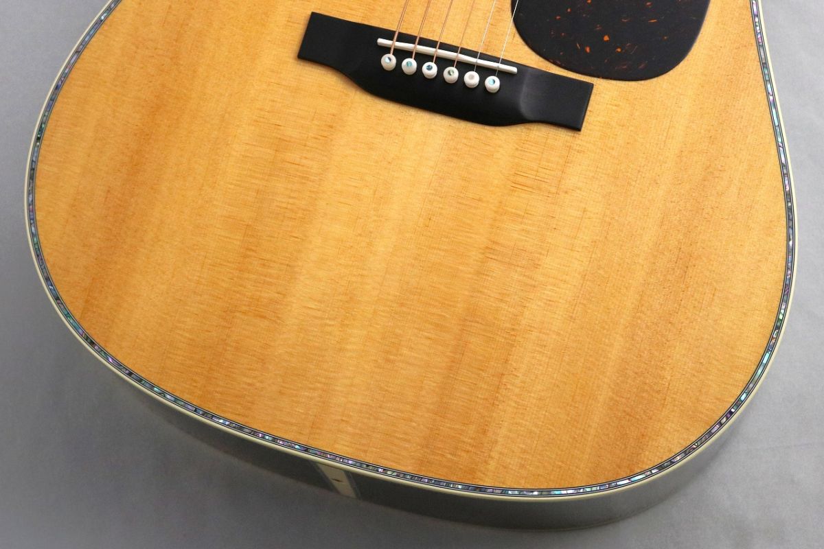 Martin D-45 Refreshed New Specs 2025 (Pre-owned)