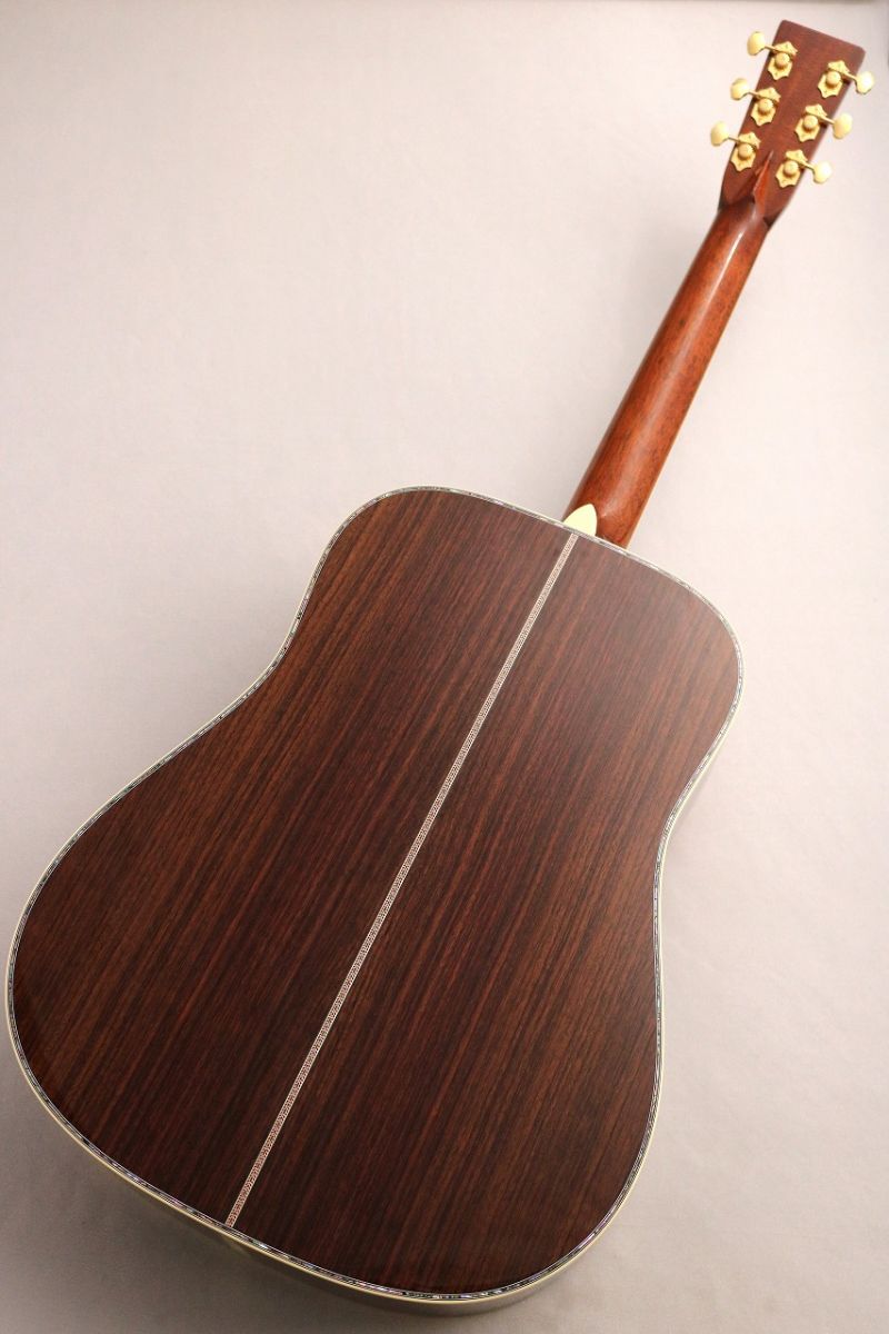 Martin D-45 Refreshed New Specs 2025 (Pre-owned)