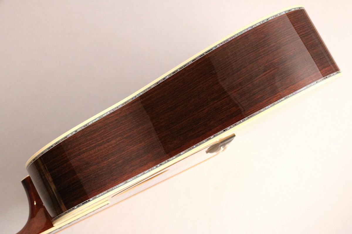 Martin D-45 Refreshed New Specs 2025 (Pre-owned)