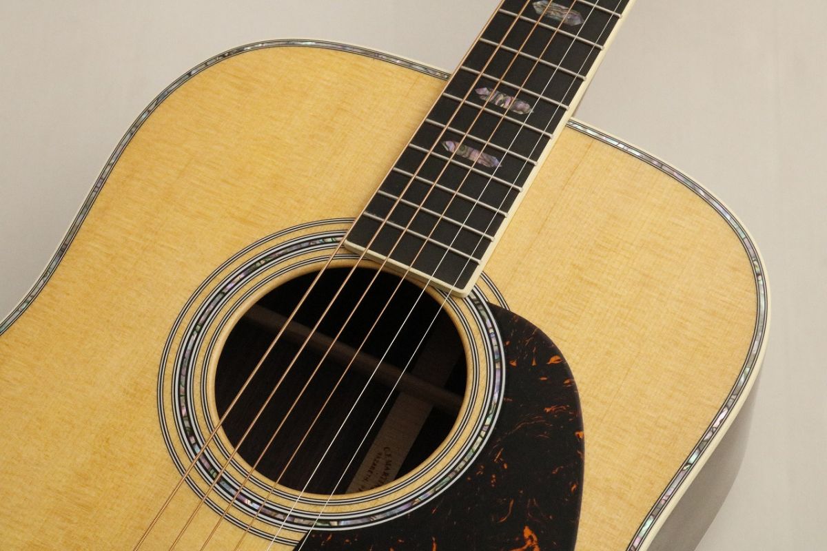 Martin D-41 Refreshed 2025 (Pre-owned) New Specs