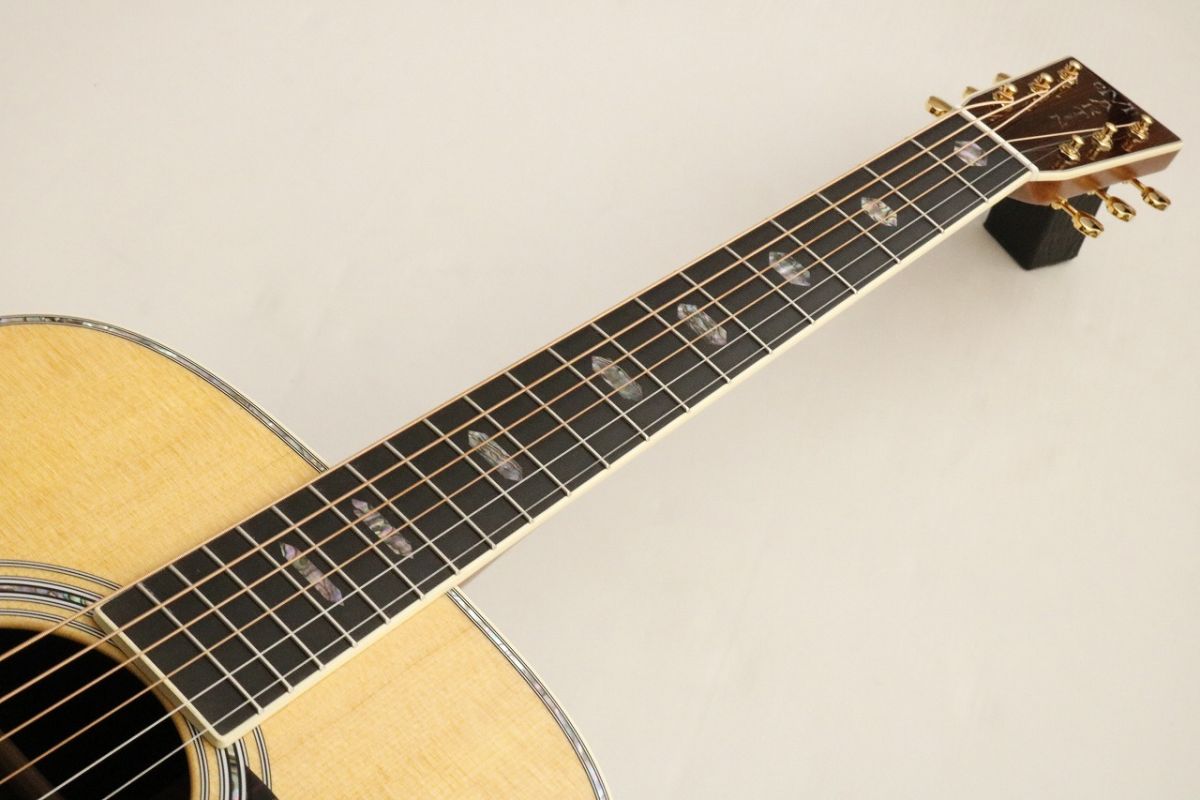 Martin D-41 Refreshed 2025 (Pre-owned) New Specs