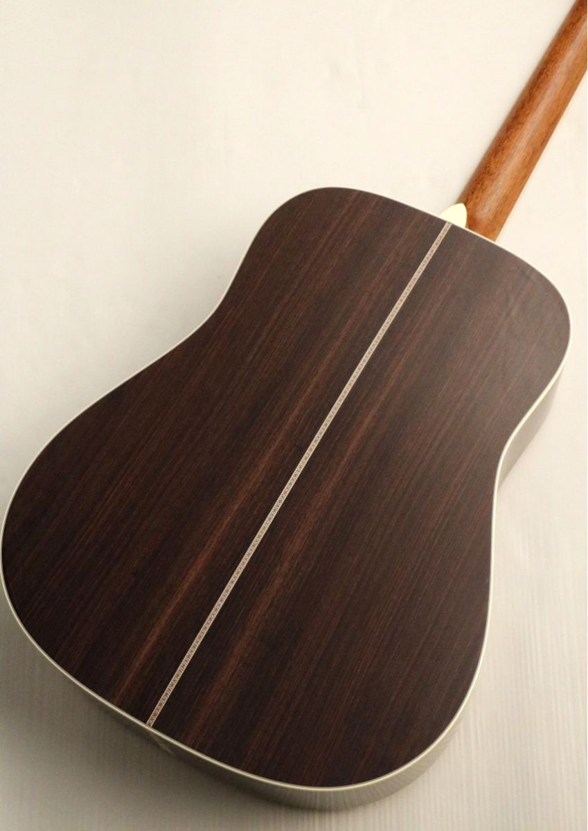 Martin D-41 Refreshed 2025 (Pre-owned) New Specs