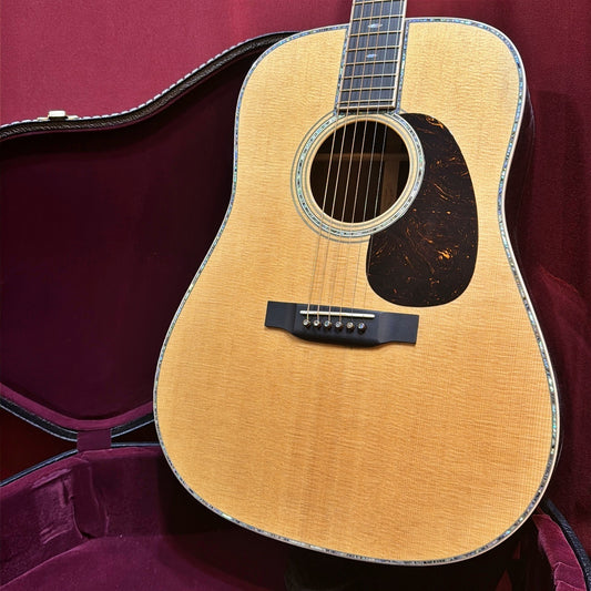 Martin D-45 Modern Deluxe (Pre-owned) 2024