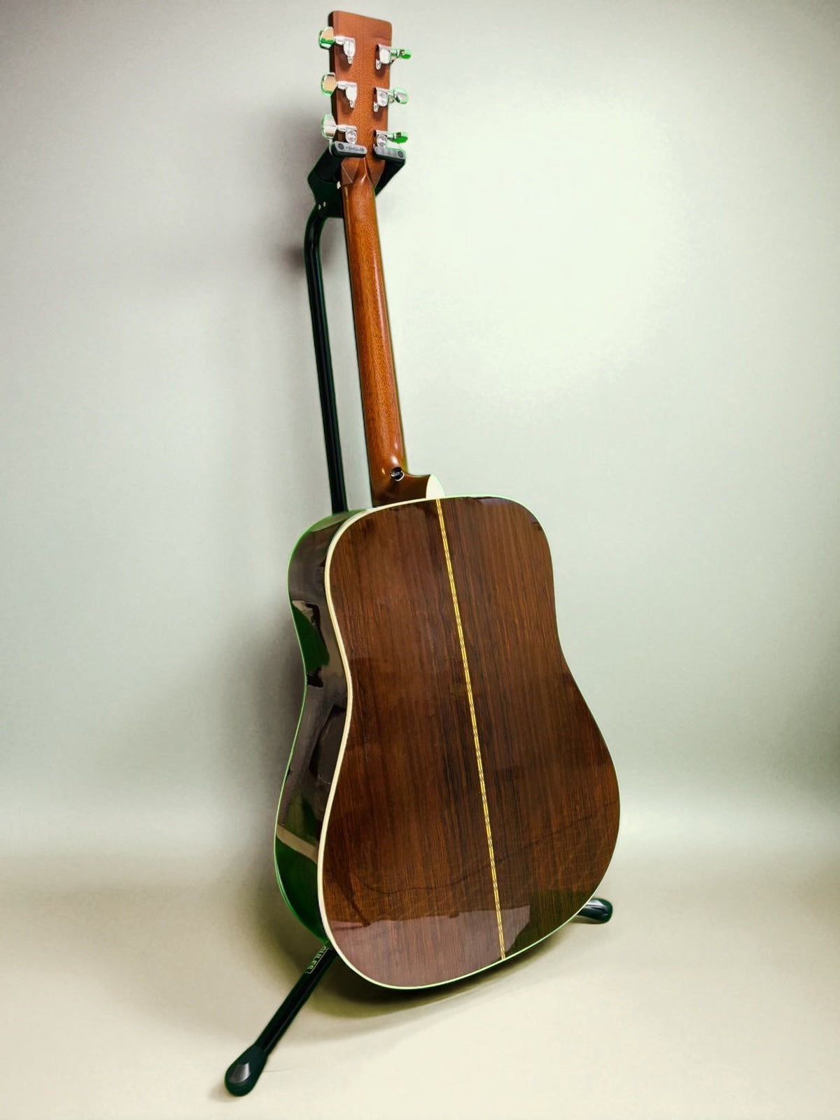 Martin D-28 ( Pre-owned) 2010 Martin pickup