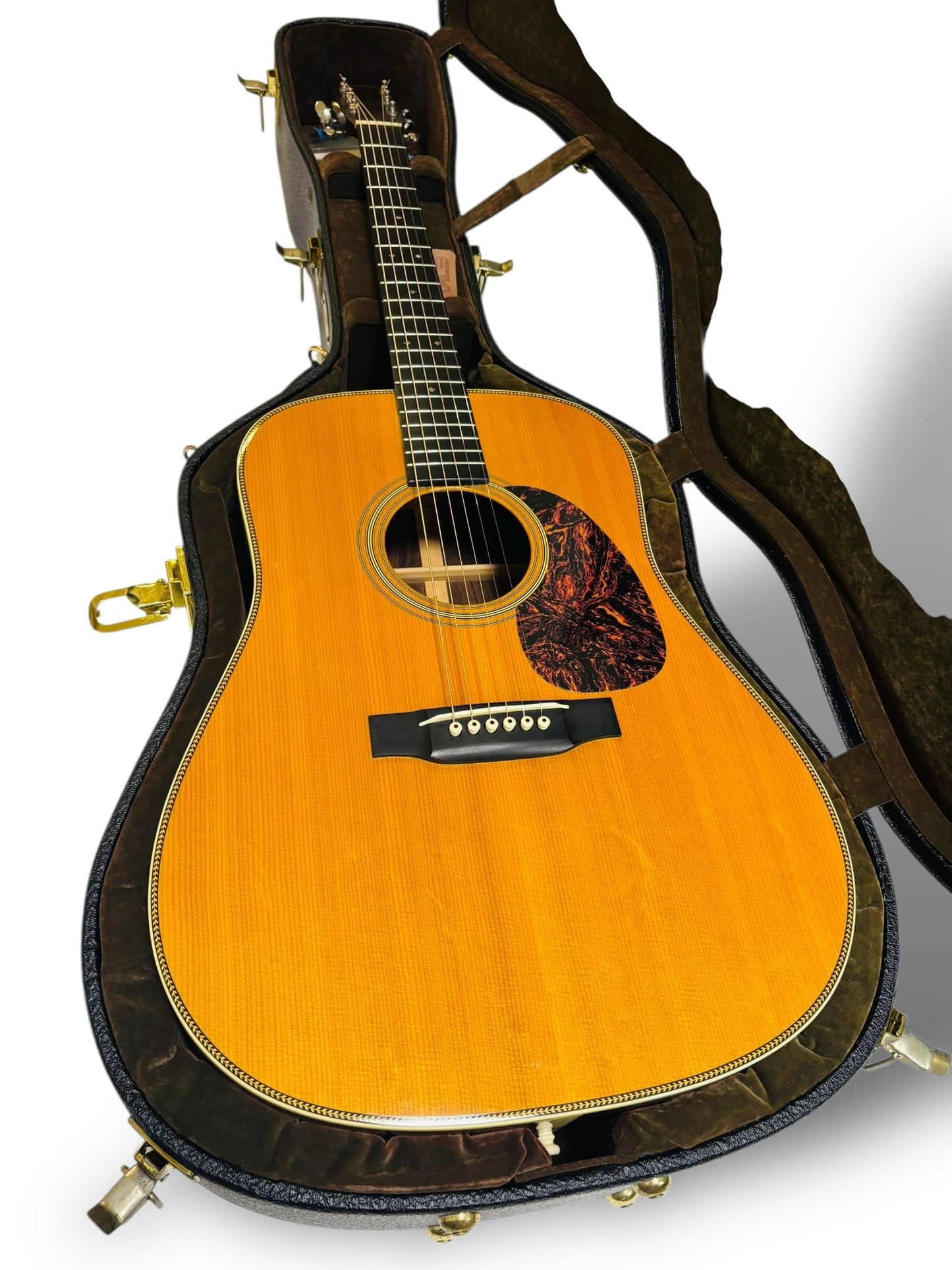Martin HD-28V (Pre-owned) 2008