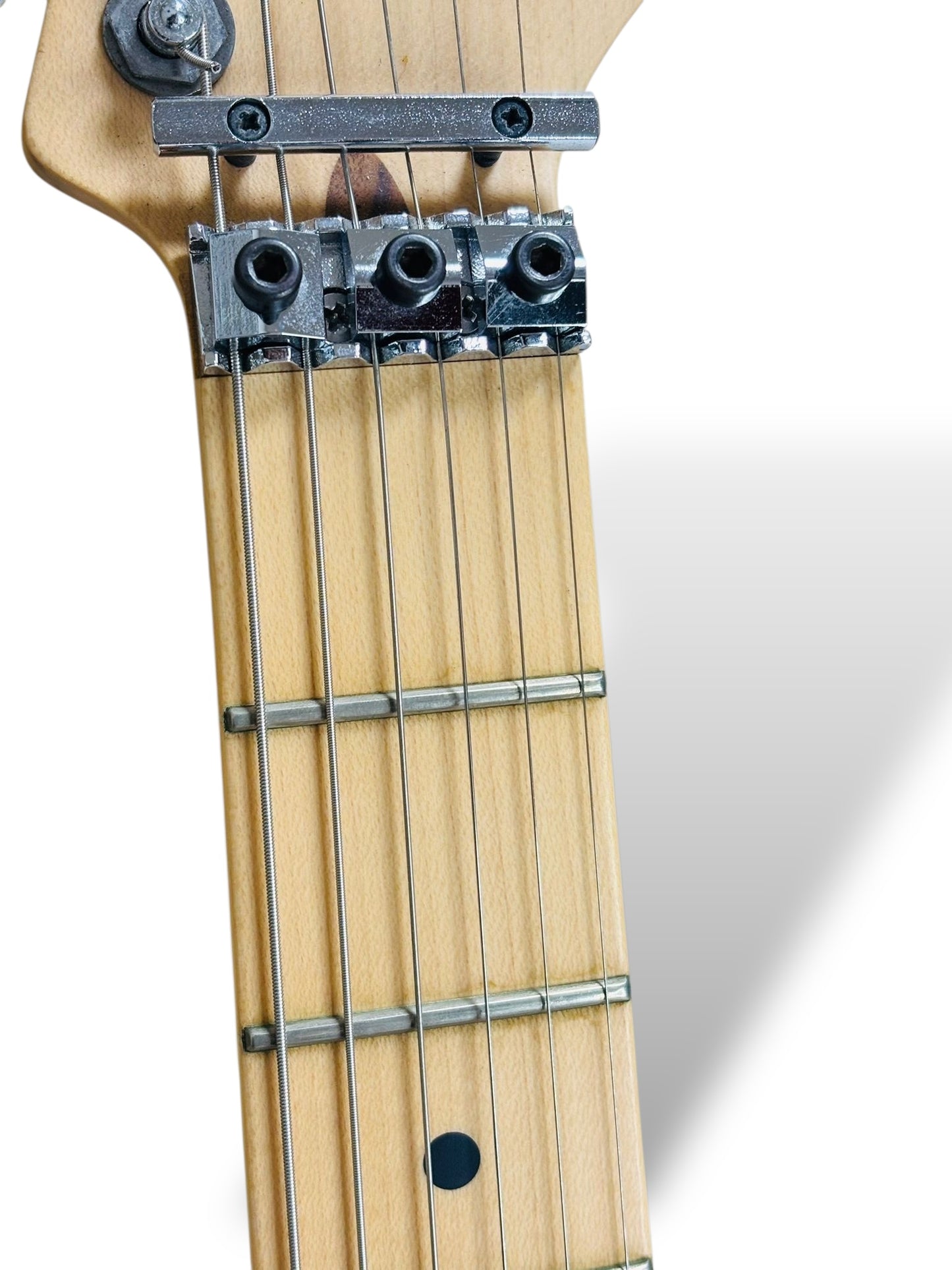 Suhr Pro Series S6 ( Pre-owned) 2011