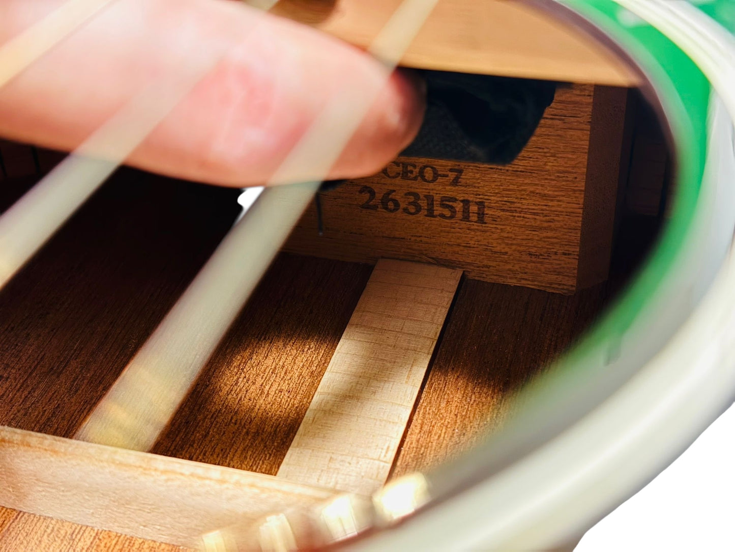 Martin CEO-7 (Pre-owned) 2022 - LR Baggs Ibeam pickup