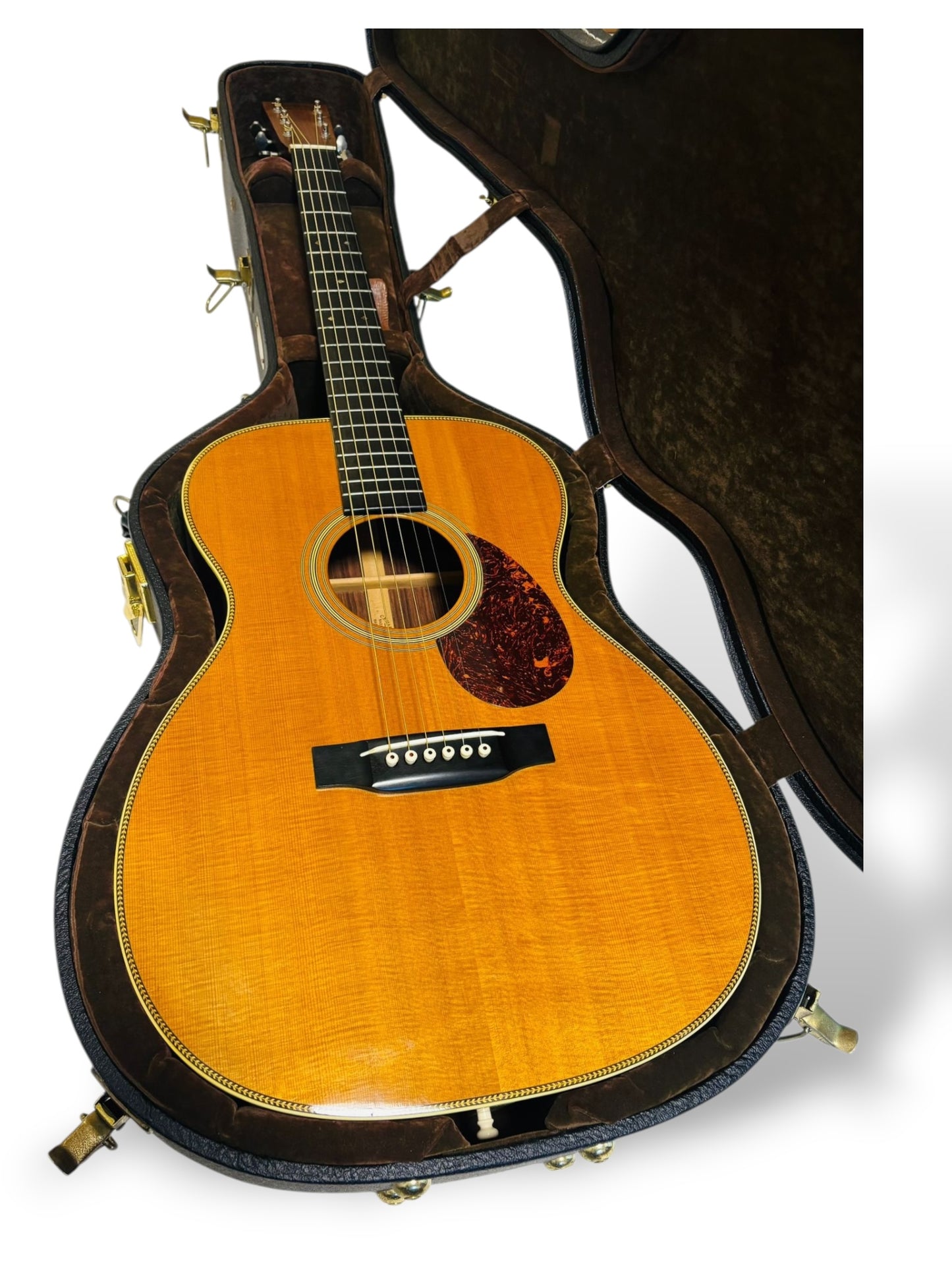 Martin OM-28V (Pre-owned) 2005