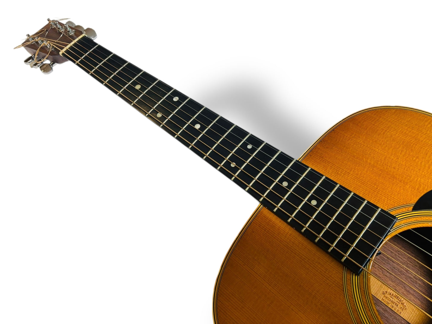 Martin D-28 (Pre-owned) 2003 LR Baggs Anthem