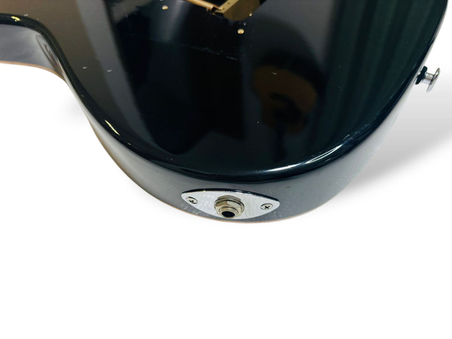 Suhr Pro Series S6 ( Pre-owned) 2011