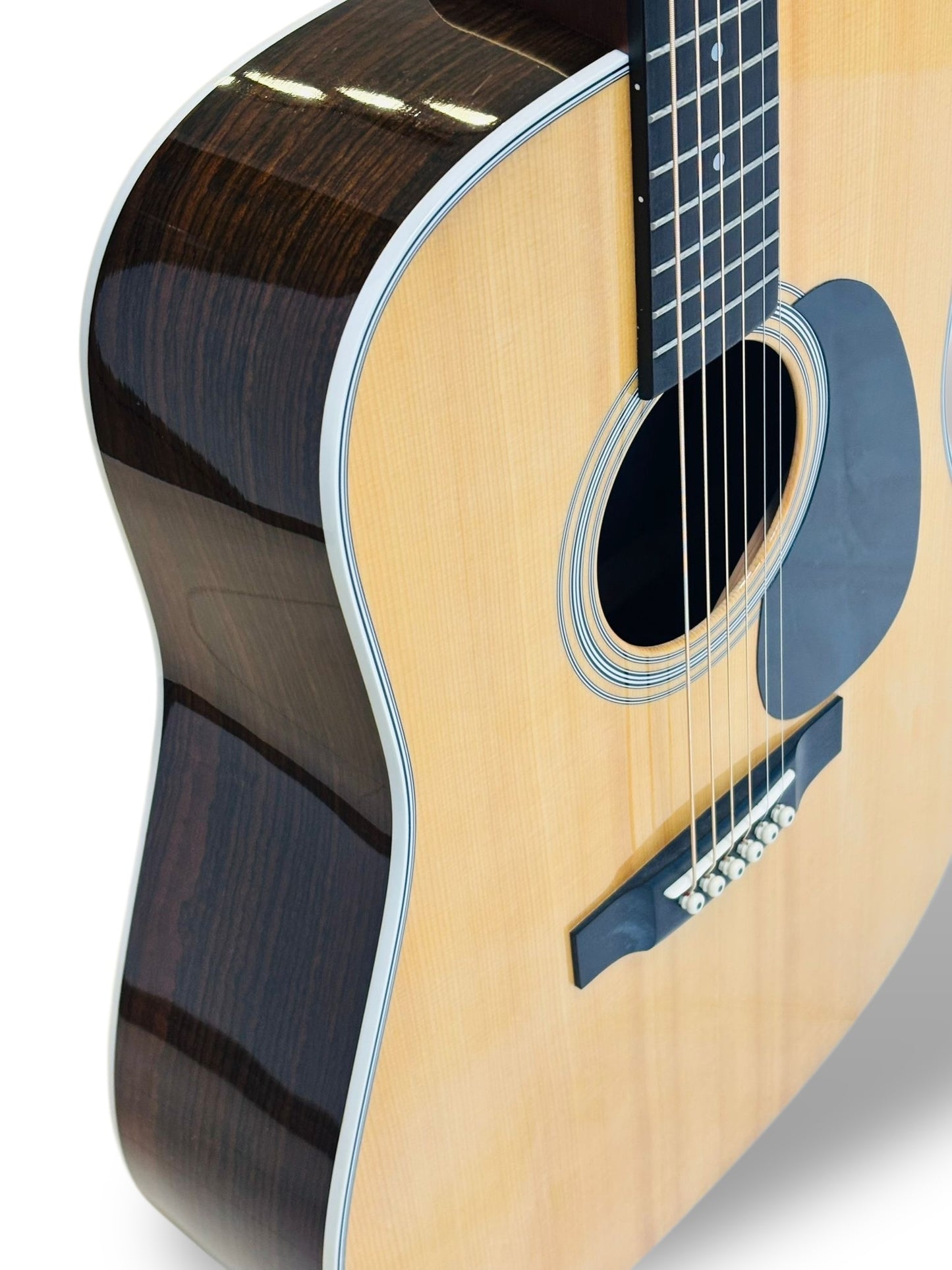 Martin D-28 (Pre-owned) 2011