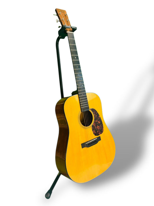 Martin D-18GE Golden Era 2007 – Adirondack & Mahogany Powerhouse