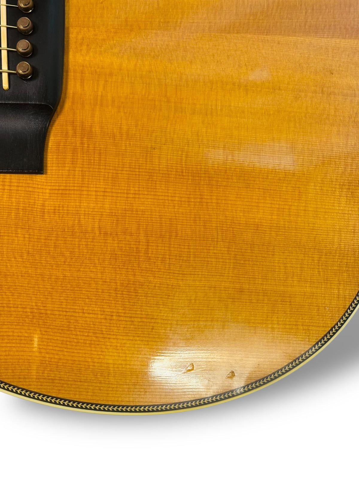 Martin 000-28EC Eric Clapton (Pre-owned) K&K pickup