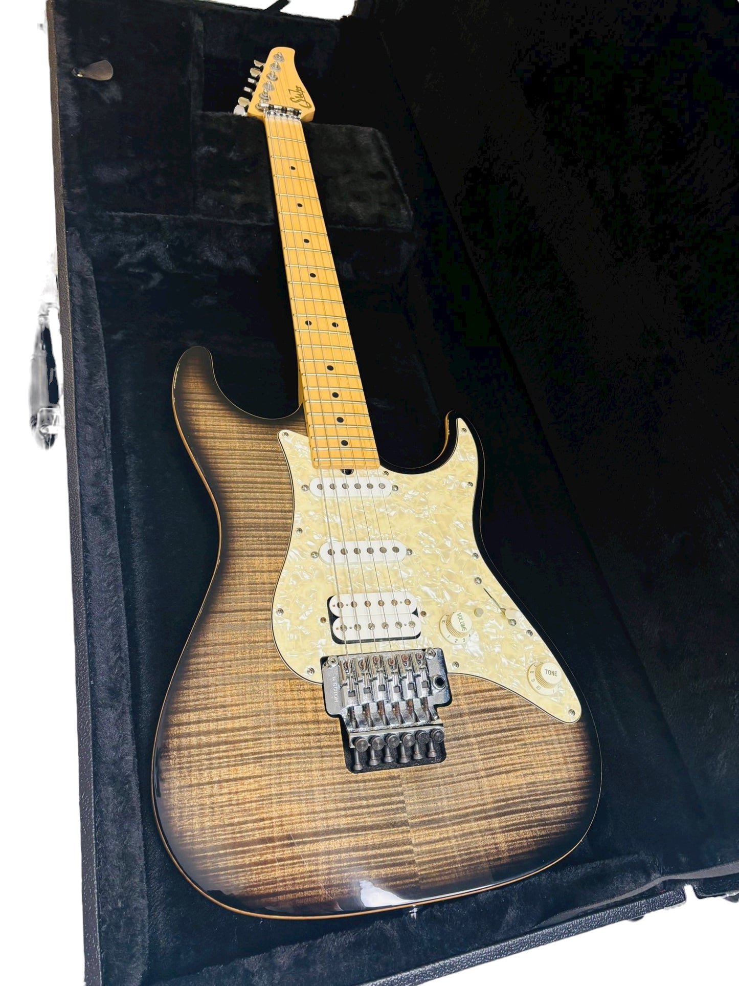 Suhr Pro Series S6 ( Pre-owned) 2011