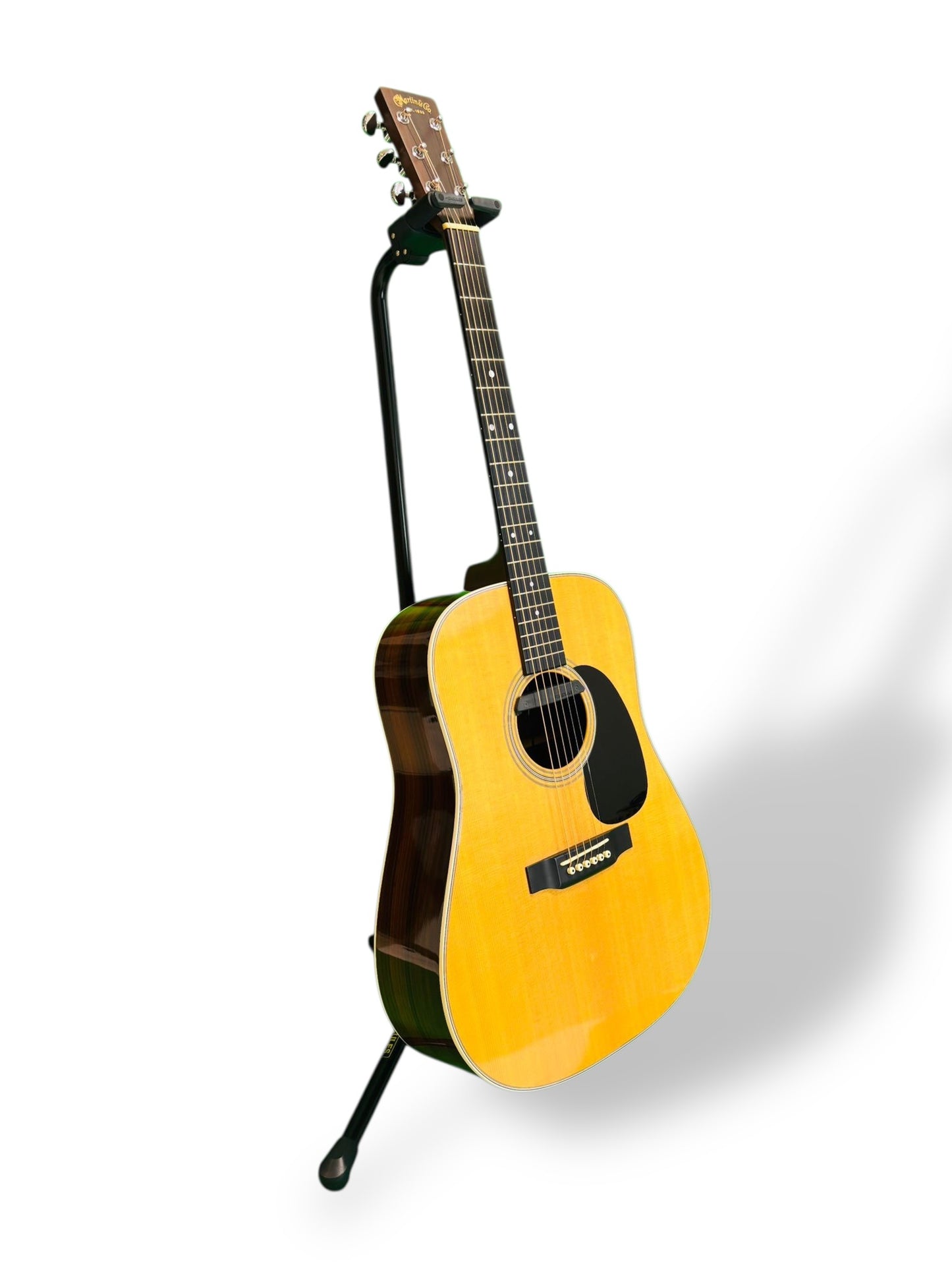 Martin D-28 (Pre-owned) 2011 - Fishman